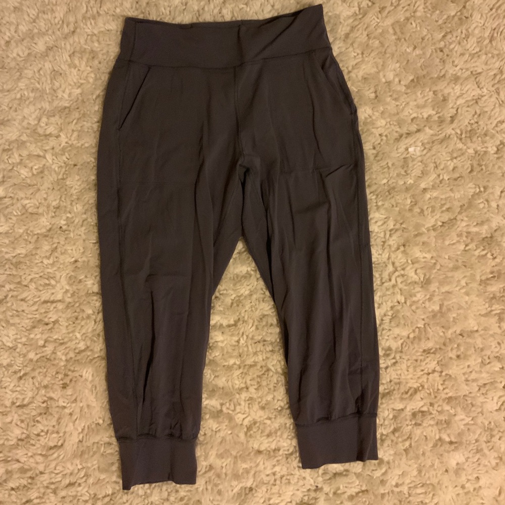 Align Jogger Crop